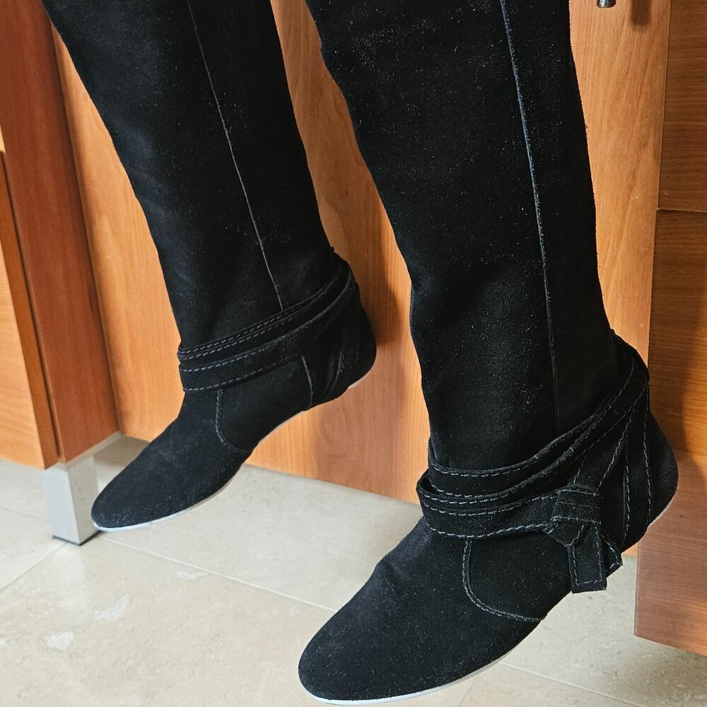 Diane Von Furstenburg suede knee high boots